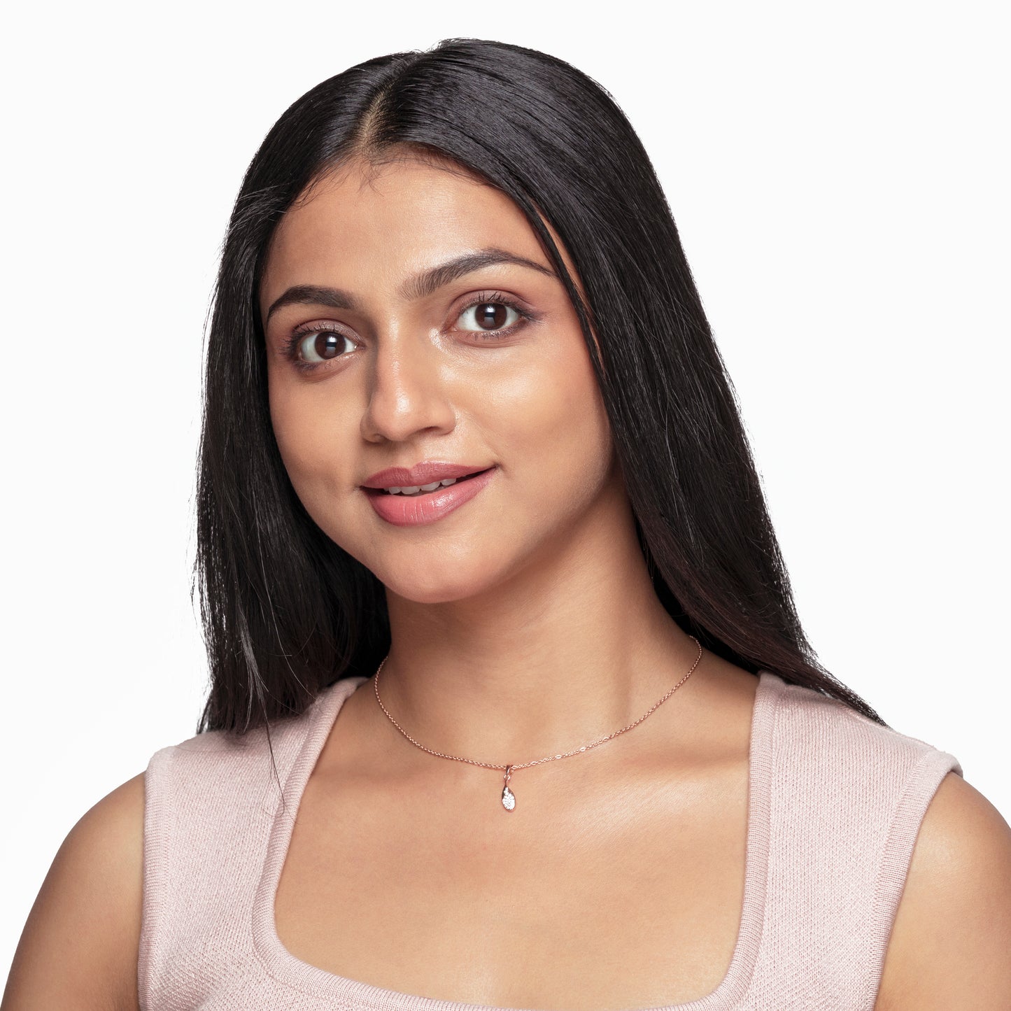 Mini Leaf Pendant Necklace