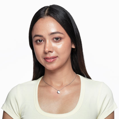 Pebble Pendant Necklace