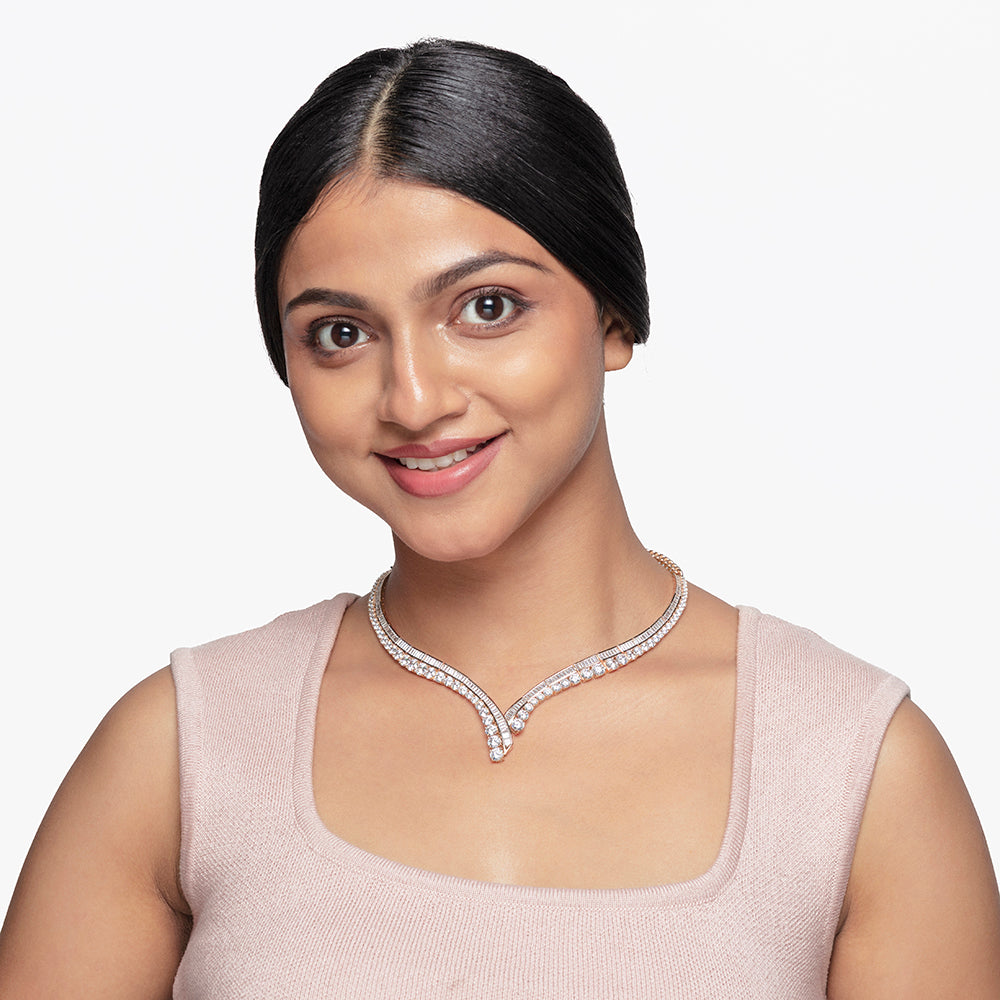 Bauble V necklace with earrings