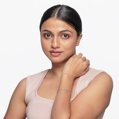 Daisy Charm Bracelet