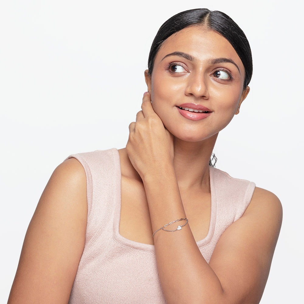 Heart and Link Chain Bracelet