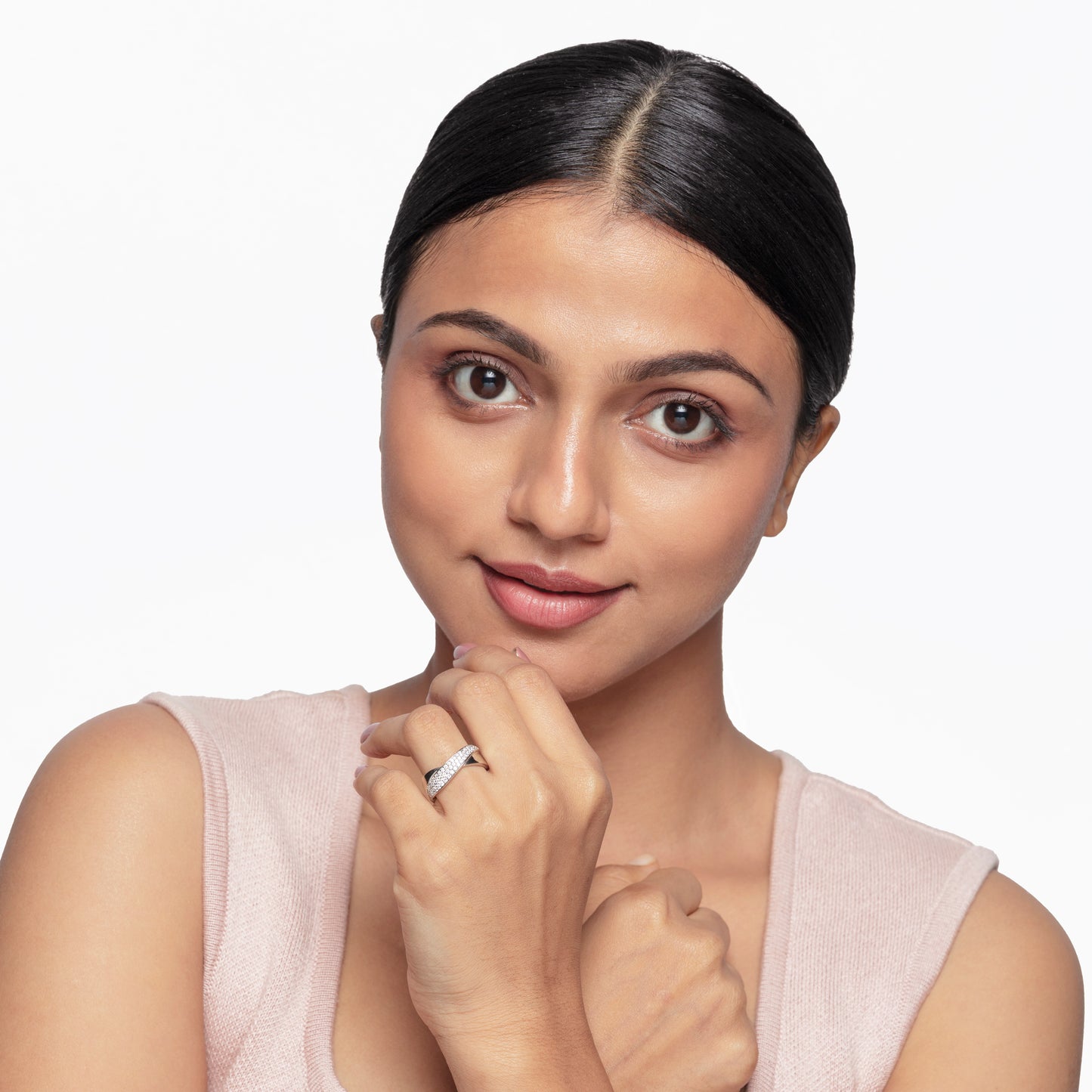 Studded Overlap Ring