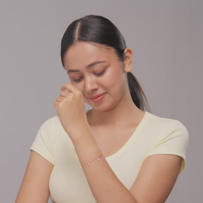 Floral Mini Drop Bracelet